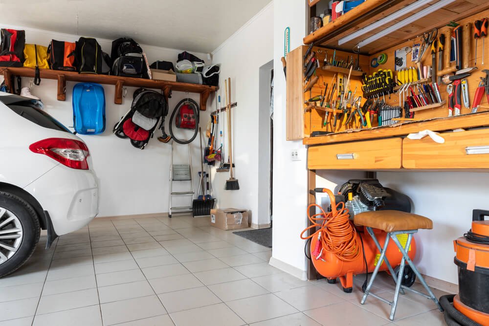 From Chaos to Clean: The Ultimate Guide to Garage Cleanout Services