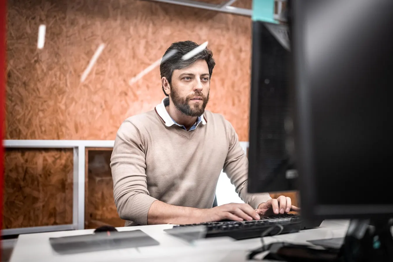Navigating the Modern Business Landscape: Strategies for Sustainable Growth